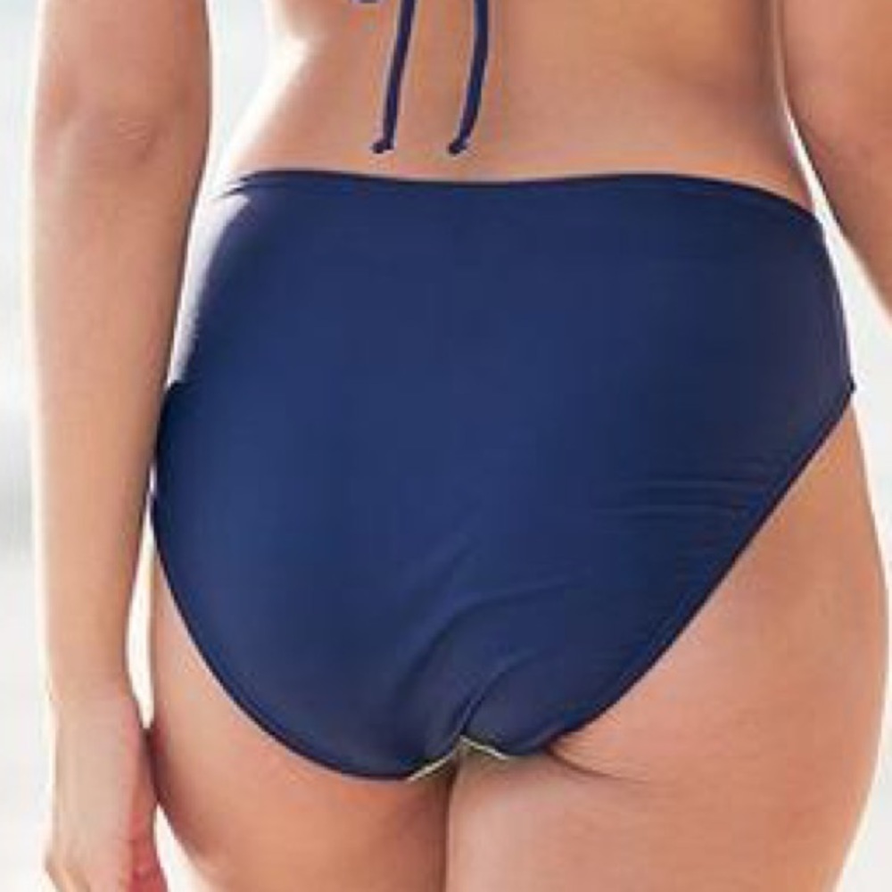 MID RISE BOTTOM
Style #V2575 - Picture 4 of 6